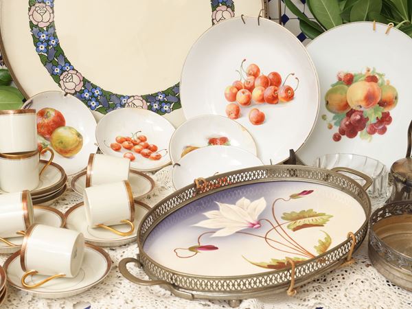 Miscellanea di accessori per la tavola