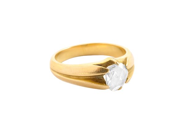 A 14K yellow gold and rose cut diamond ring