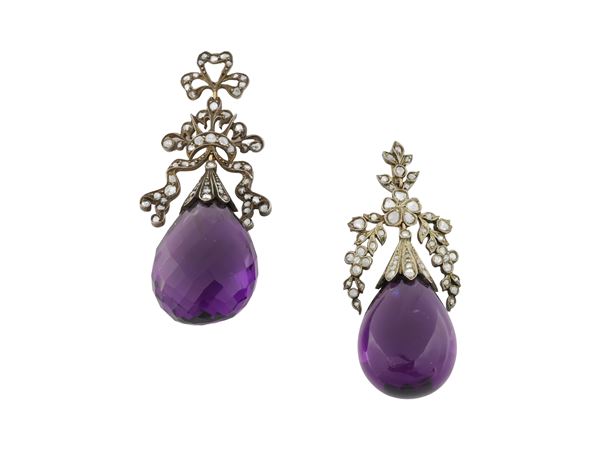 Due pendenti in argento, rose di diamante  e ametiste  (Fine secolo XIX)  - Asta Gioielli e Orologi - Maison Bibelot - Casa d'Aste Firenze - Milano