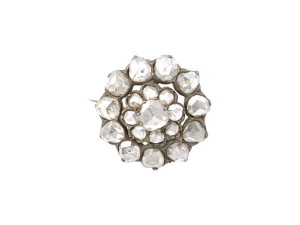 Piccola spilla in oro 14Kt, argento e rose di diamante