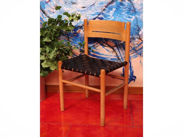 Series of four chairs
