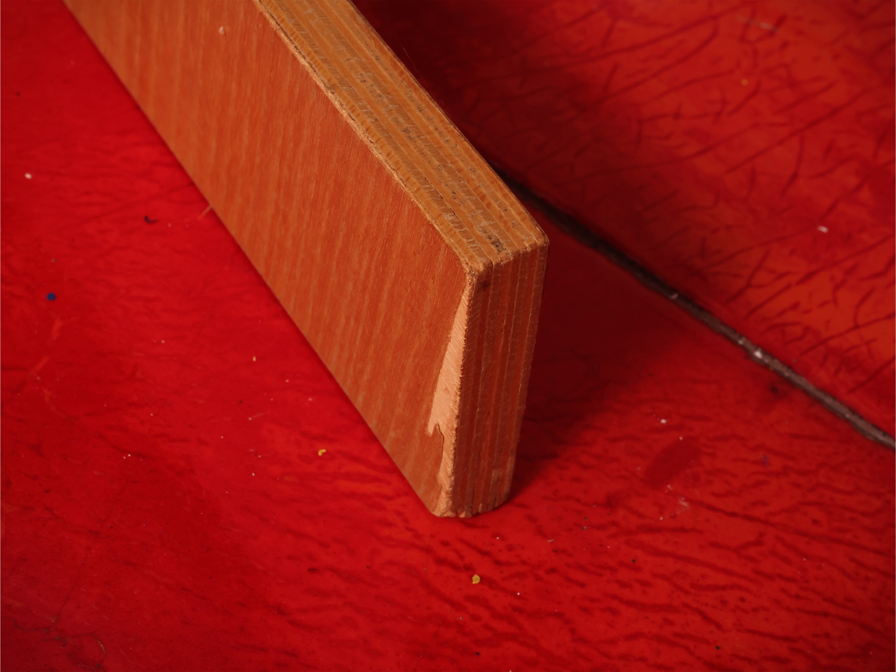 Giovanni Offredi per MC Selvini, Sgabello Rex in legno