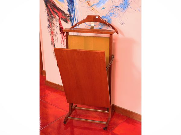 Trouser ironing stand