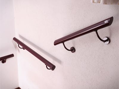 Set di Cinque Corrimano in Metallo Laccato Burgundi