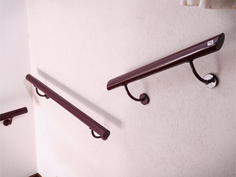 Set di Cinque Corrimano in Metallo Laccato Burgundi