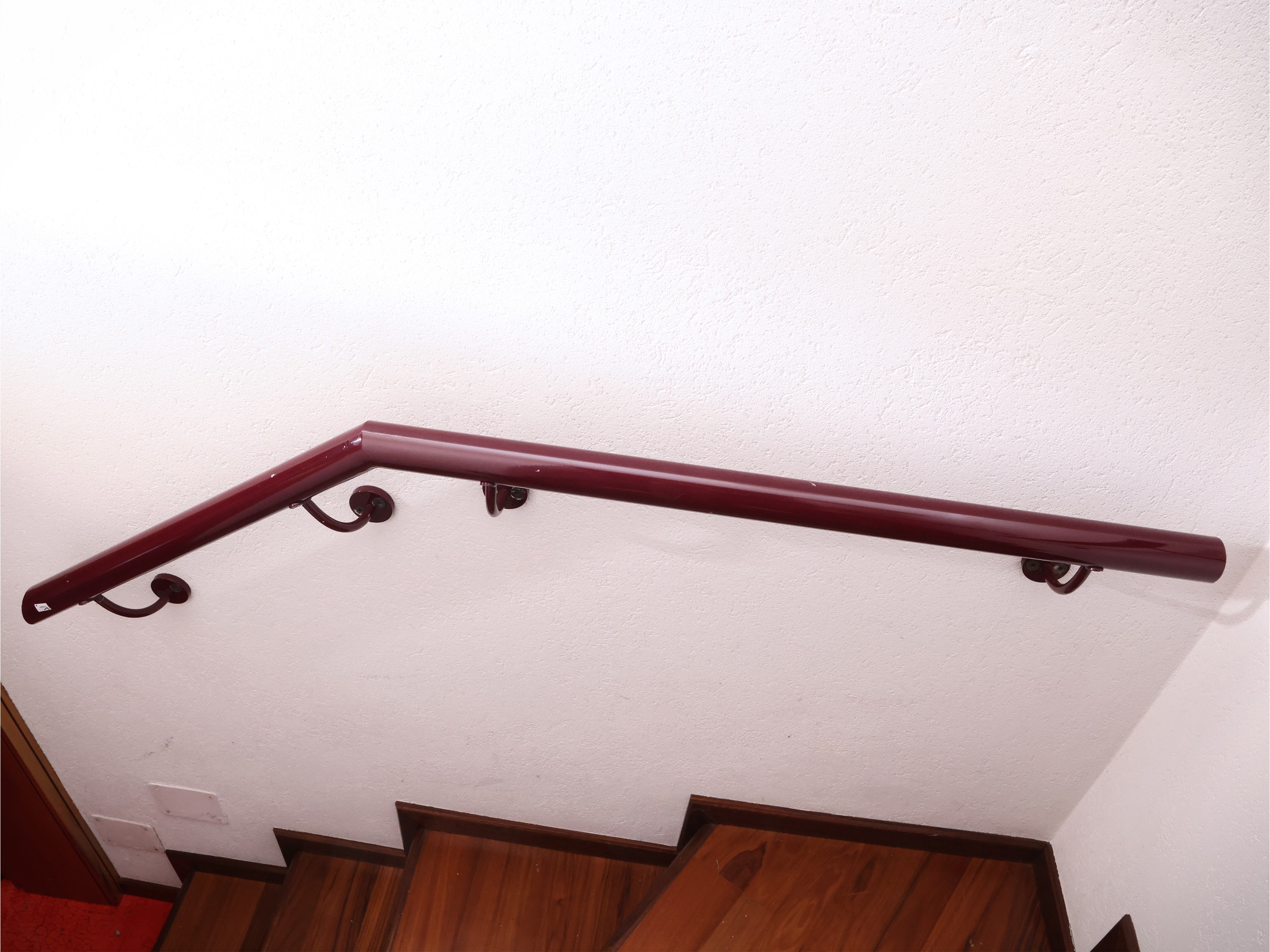 Set di Cinque Corrimano in Metallo Laccato Burgundi