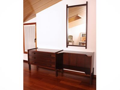 Set per Camera da Letto nello Stile di Gianfranco Frattini