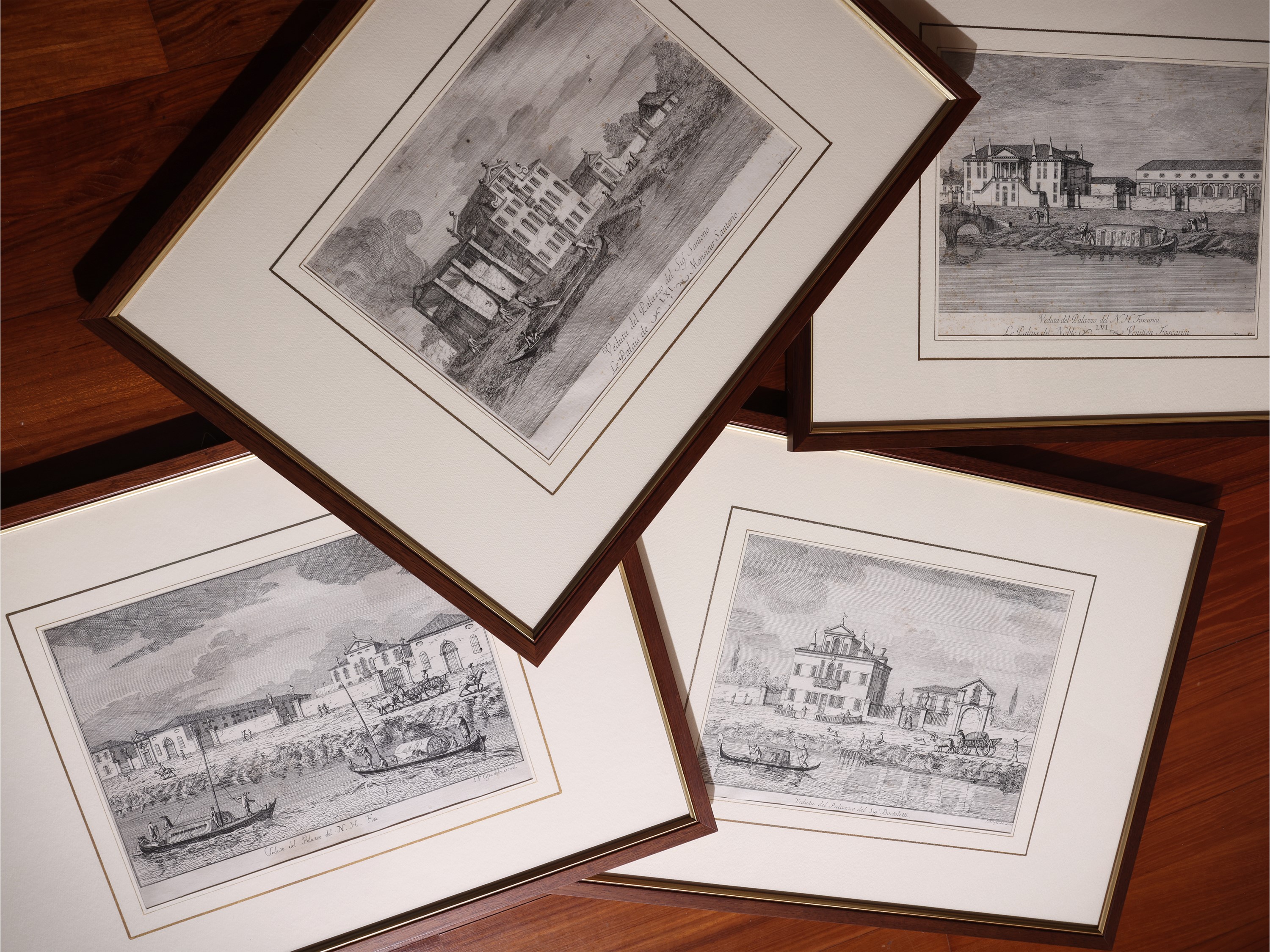 Serie di Otto Stampe Decorative