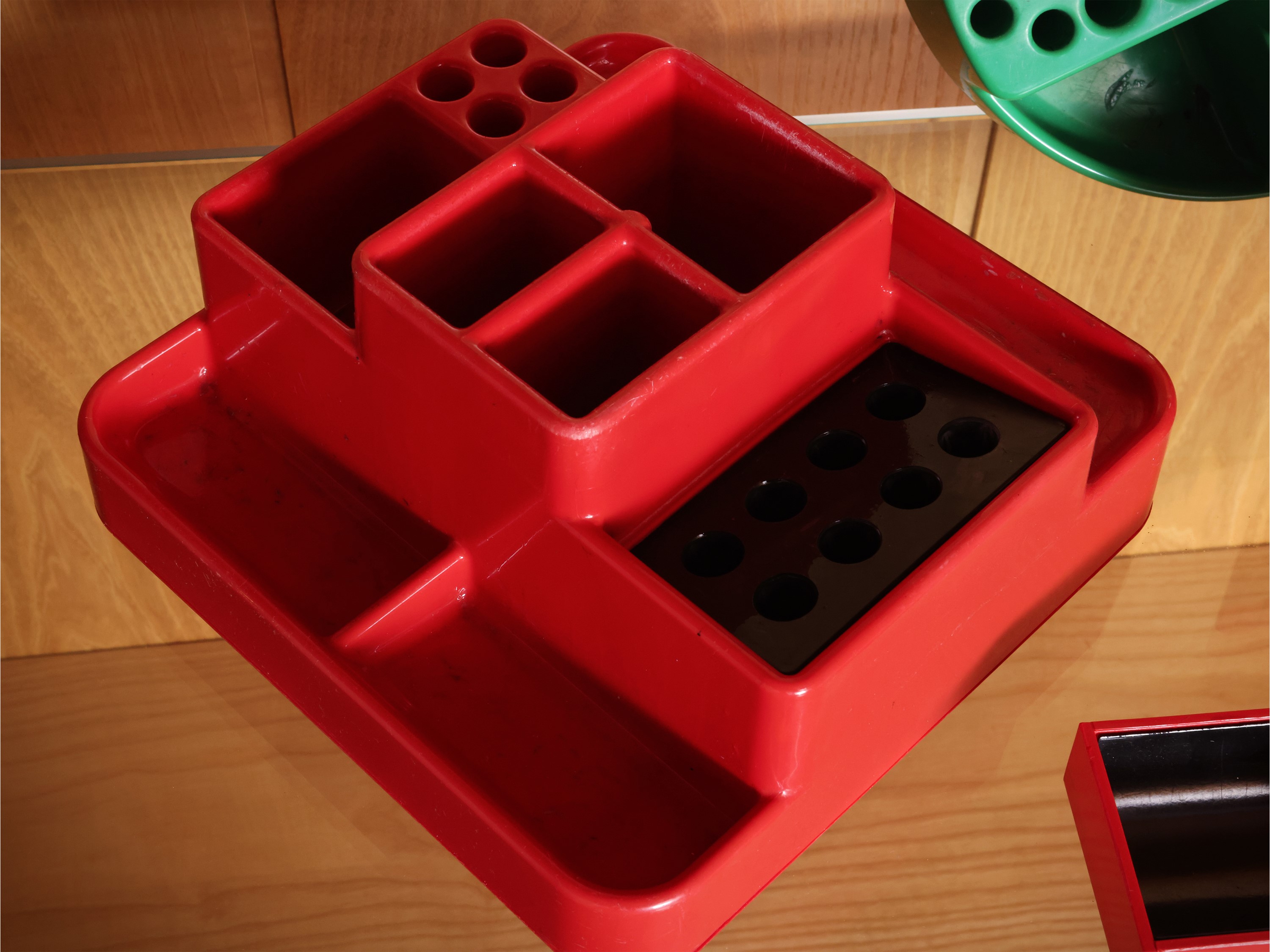 Accessori per Scrivania, Neolt e Kartell
