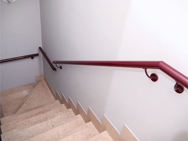 Set of five handrails in dark red lacquered metal