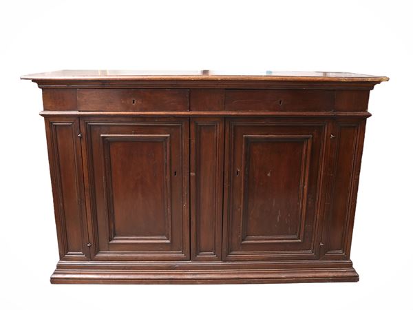 Credenza in noce