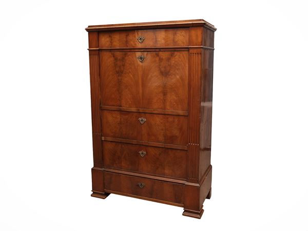 Secretaire in walnut and walnut feather
