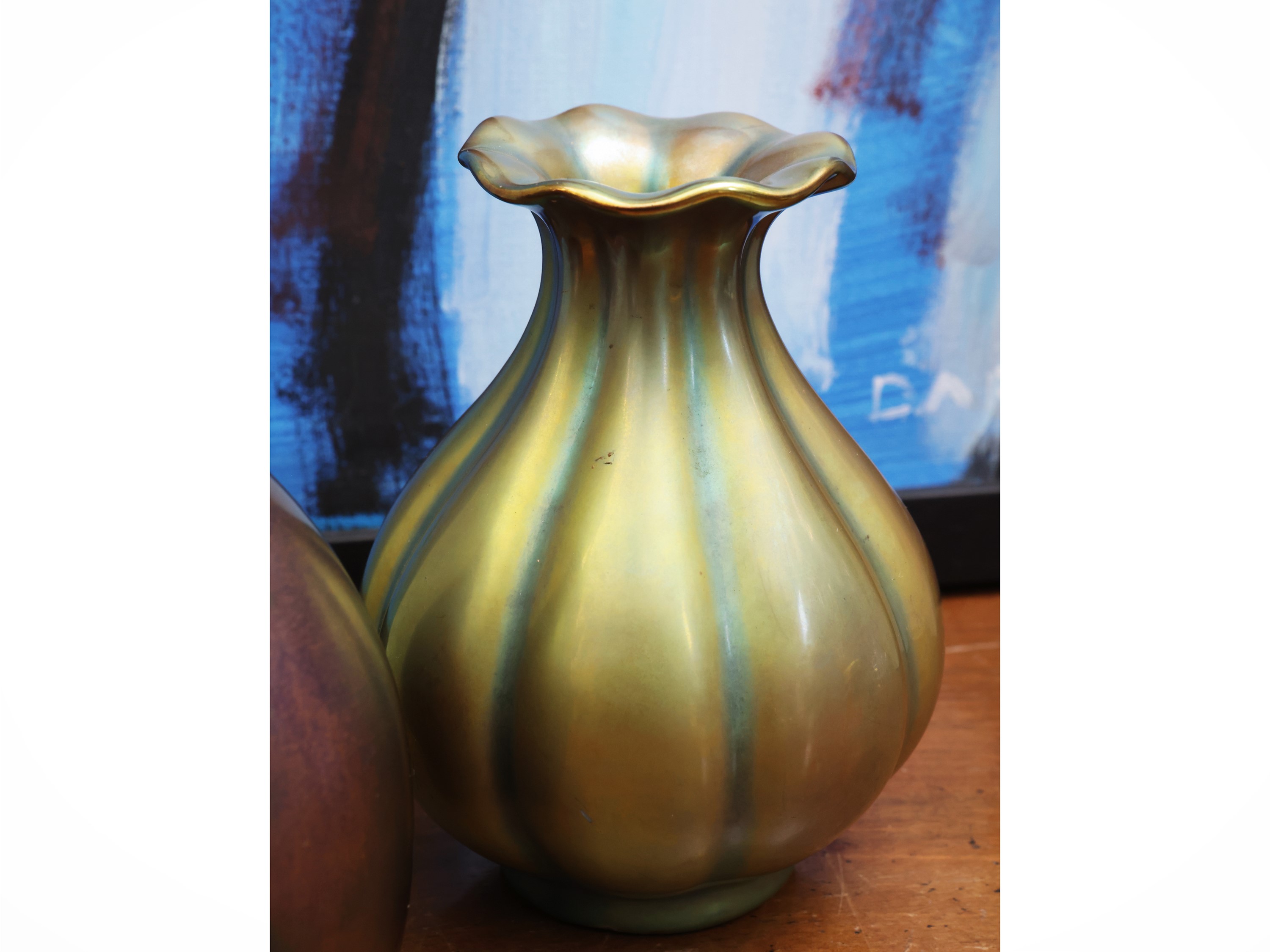 Zsolnay Pécs, Due piccoli vasi in ceramica a lustro (Ungheria)
