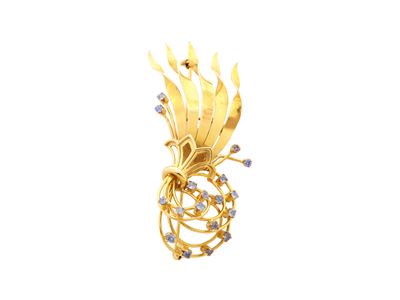 Spilla, oro giallo 18 kt, bouquet di foglie con piccoli zaffiri (anni '80)