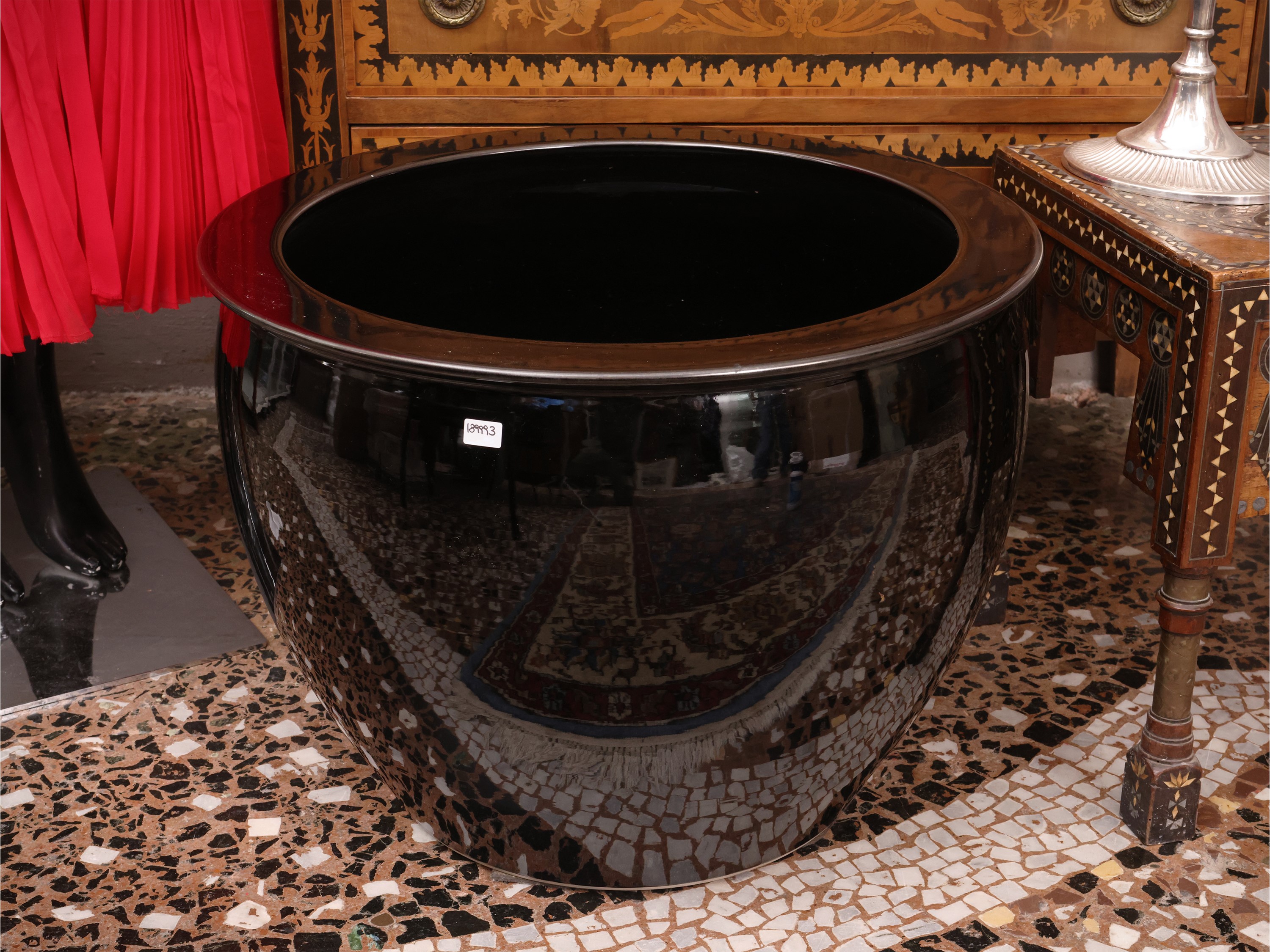 Grande cachepot globulare, ceramica smaltata