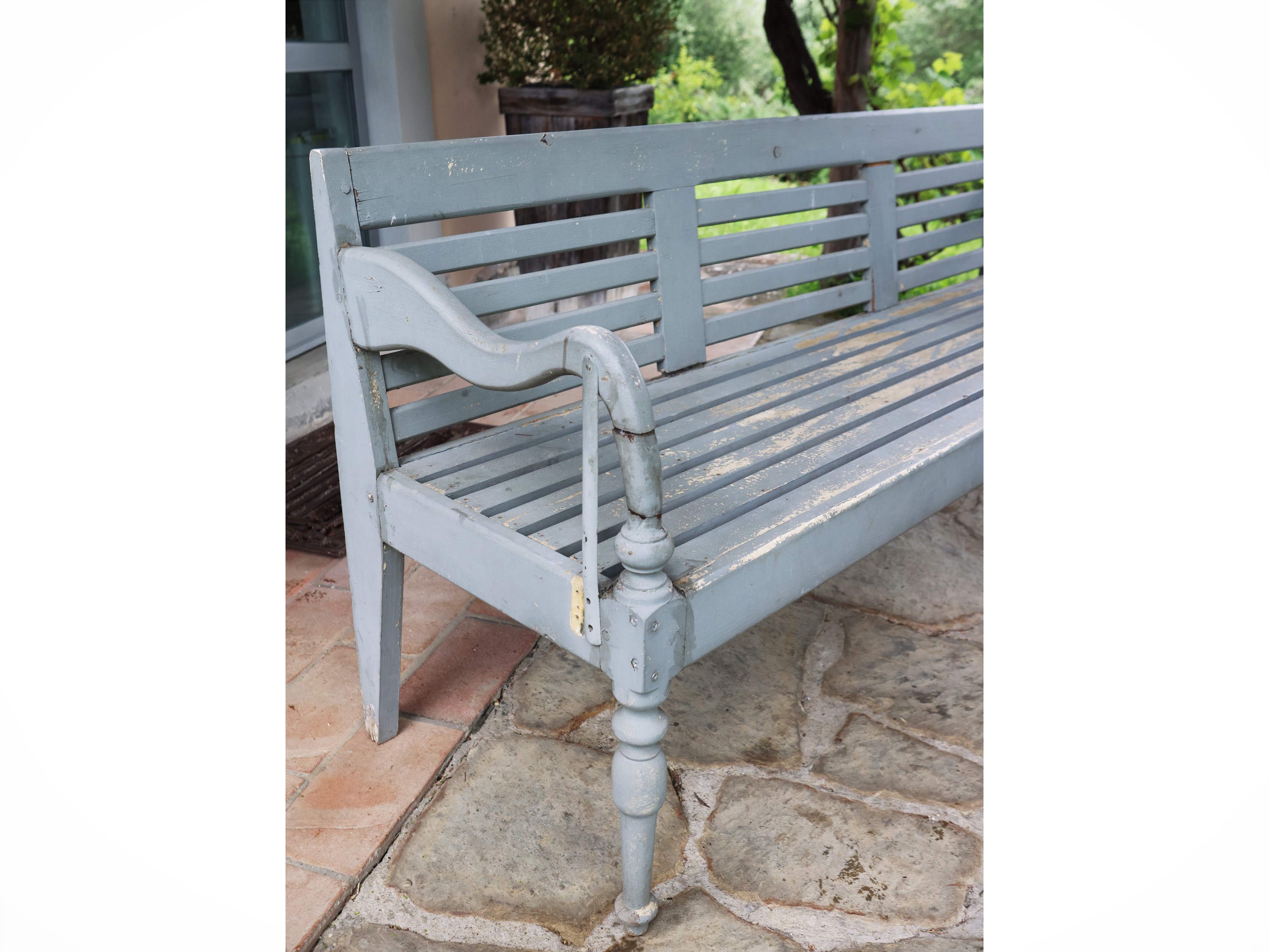 Lit de jour, legno laccato grigio