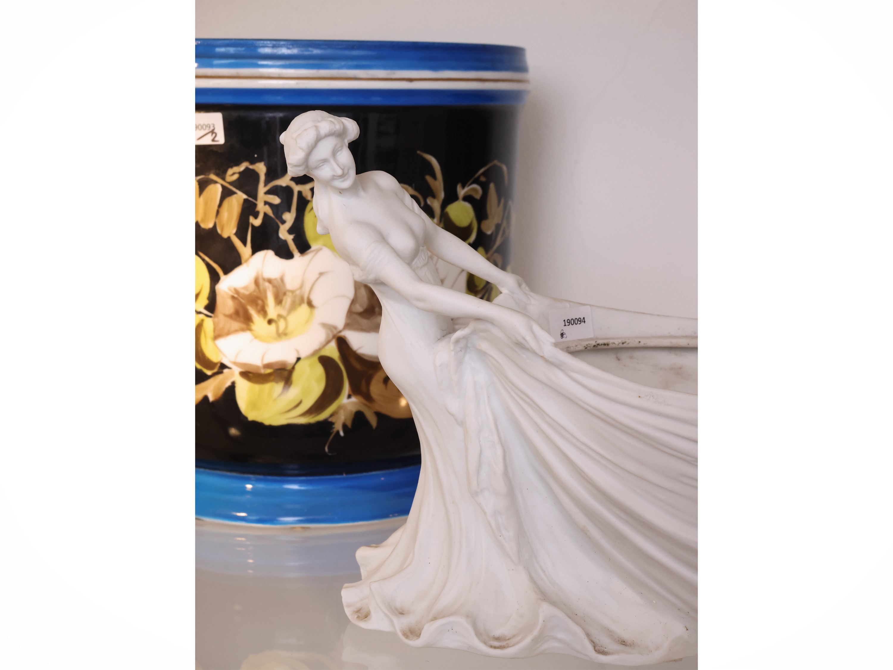 Ginori, Centrotavola Art Nouveau in biscuit, inizio XX secolo