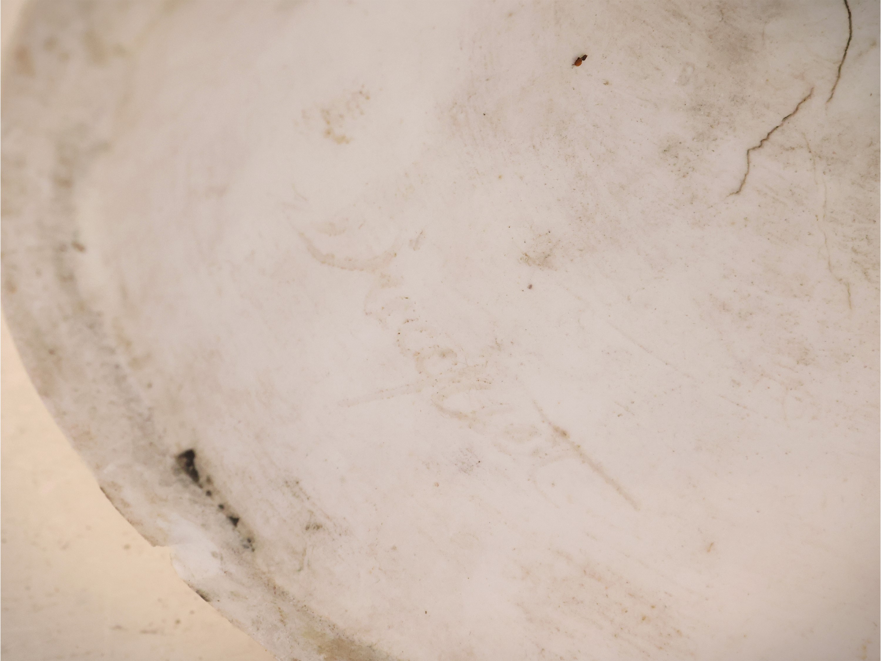 Gruppi decorativi, due soggetti in biscuit e porcellana, fine XIX–inizio XX secolo