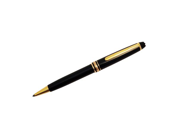Montblanc - Meisterstuck Classique ballpoint pen