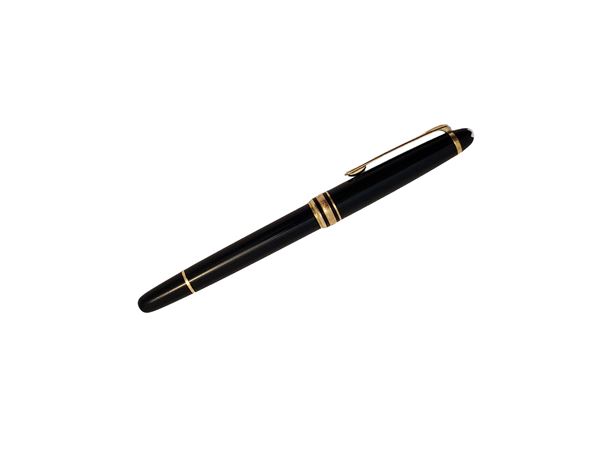 Montblanc - Meisterstuck Classique rollerball pen