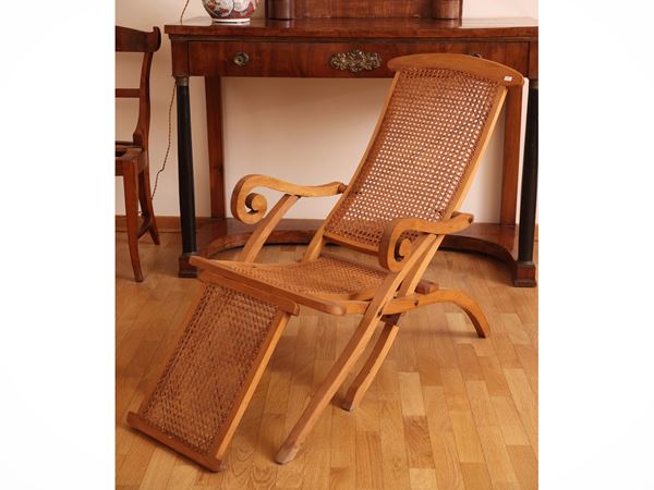 Folding deck chair in Vienna straw