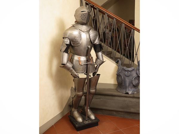 Metal stage armour