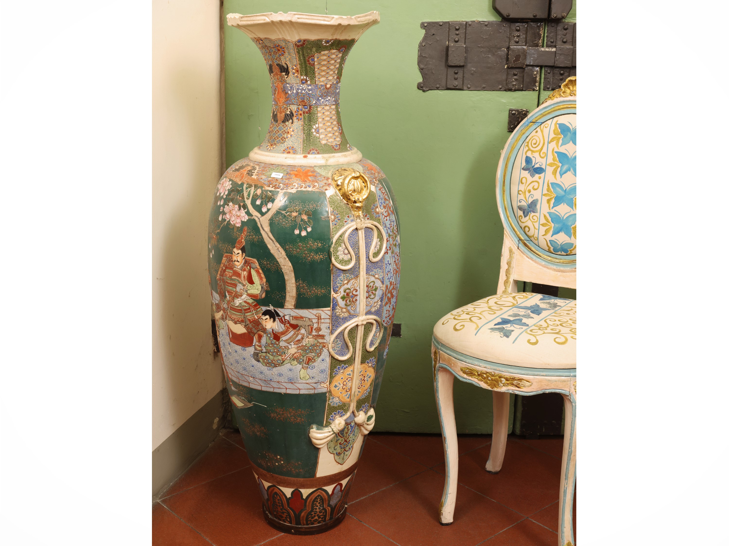 Cina, Grande vaso in porcellana, XX secolo