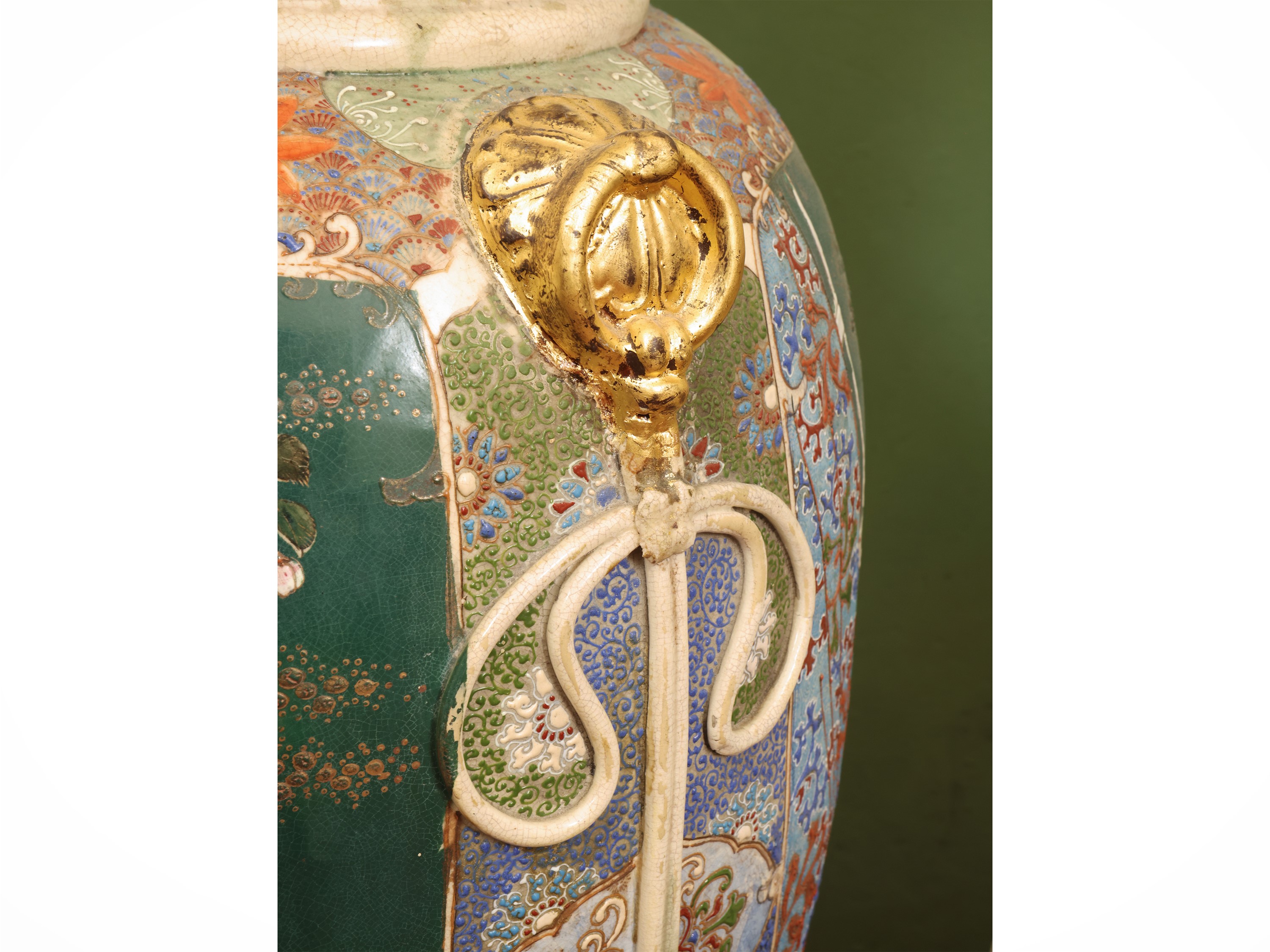 Cina, Grande vaso in porcellana, XX secolo