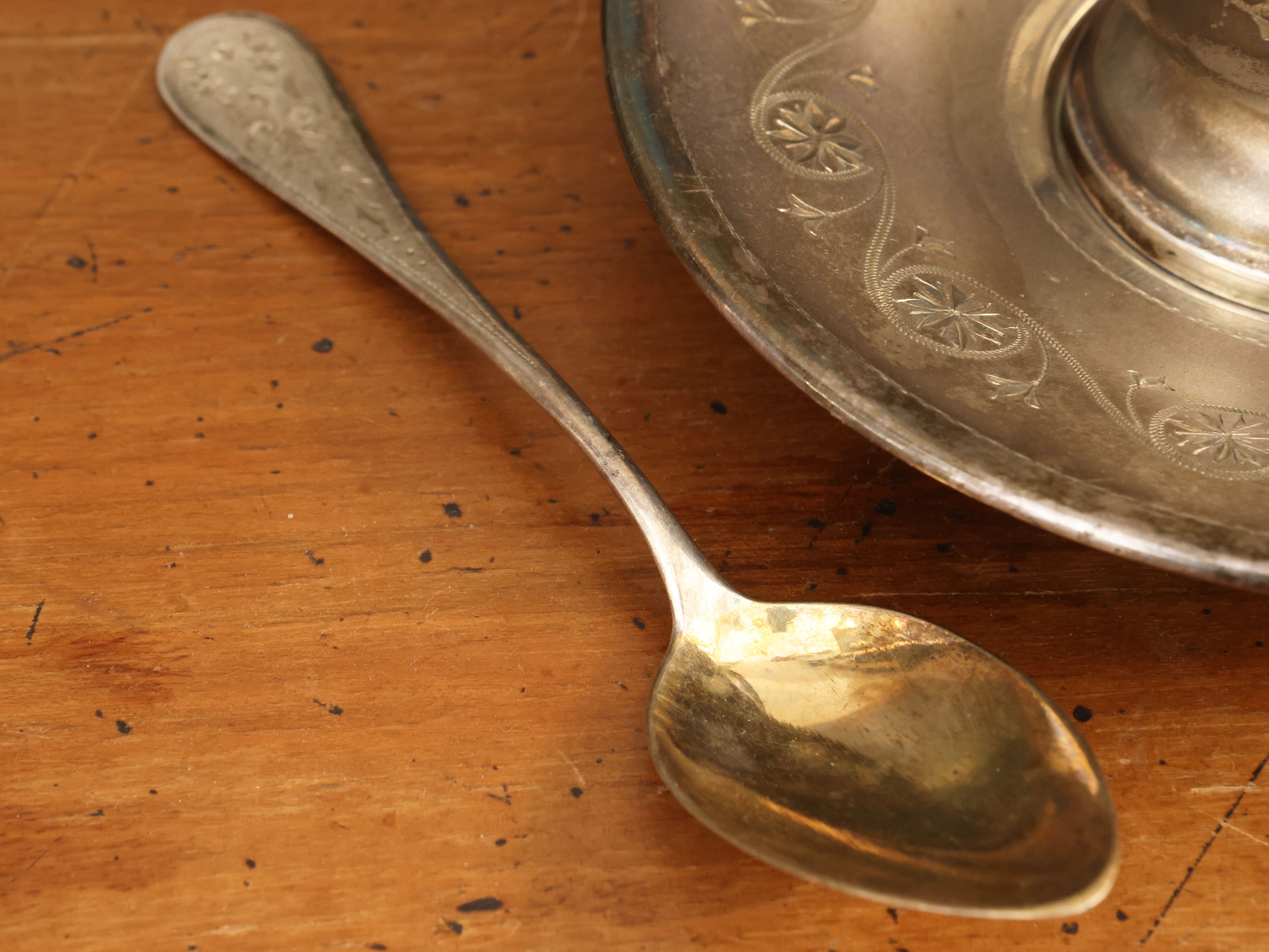 Tazza da collezione in argento satinato, cartiglio cesellato e vermeil interno (Germania, inizio ...