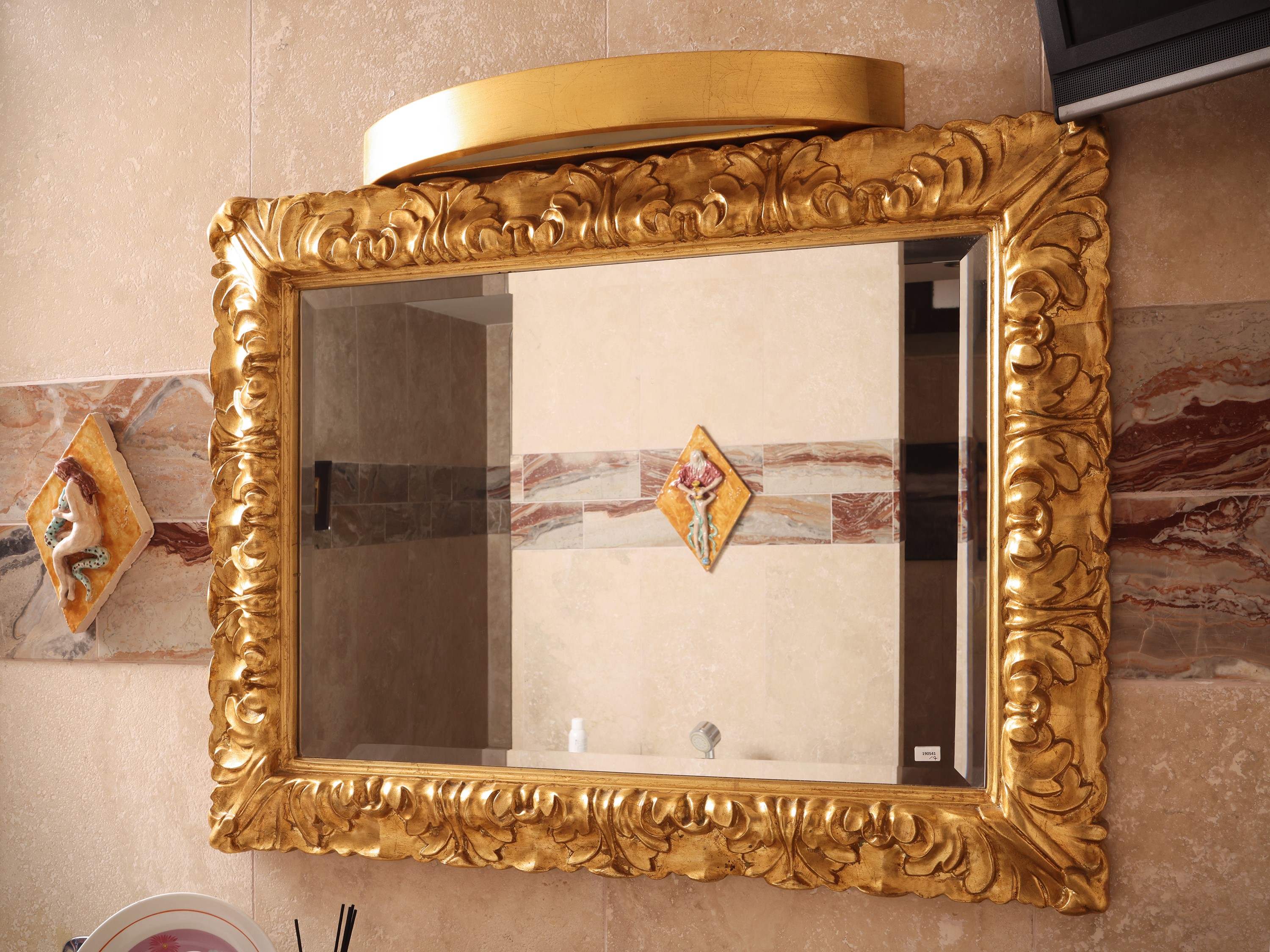 Complementi di arredo, specchiera e oggetti decorativi