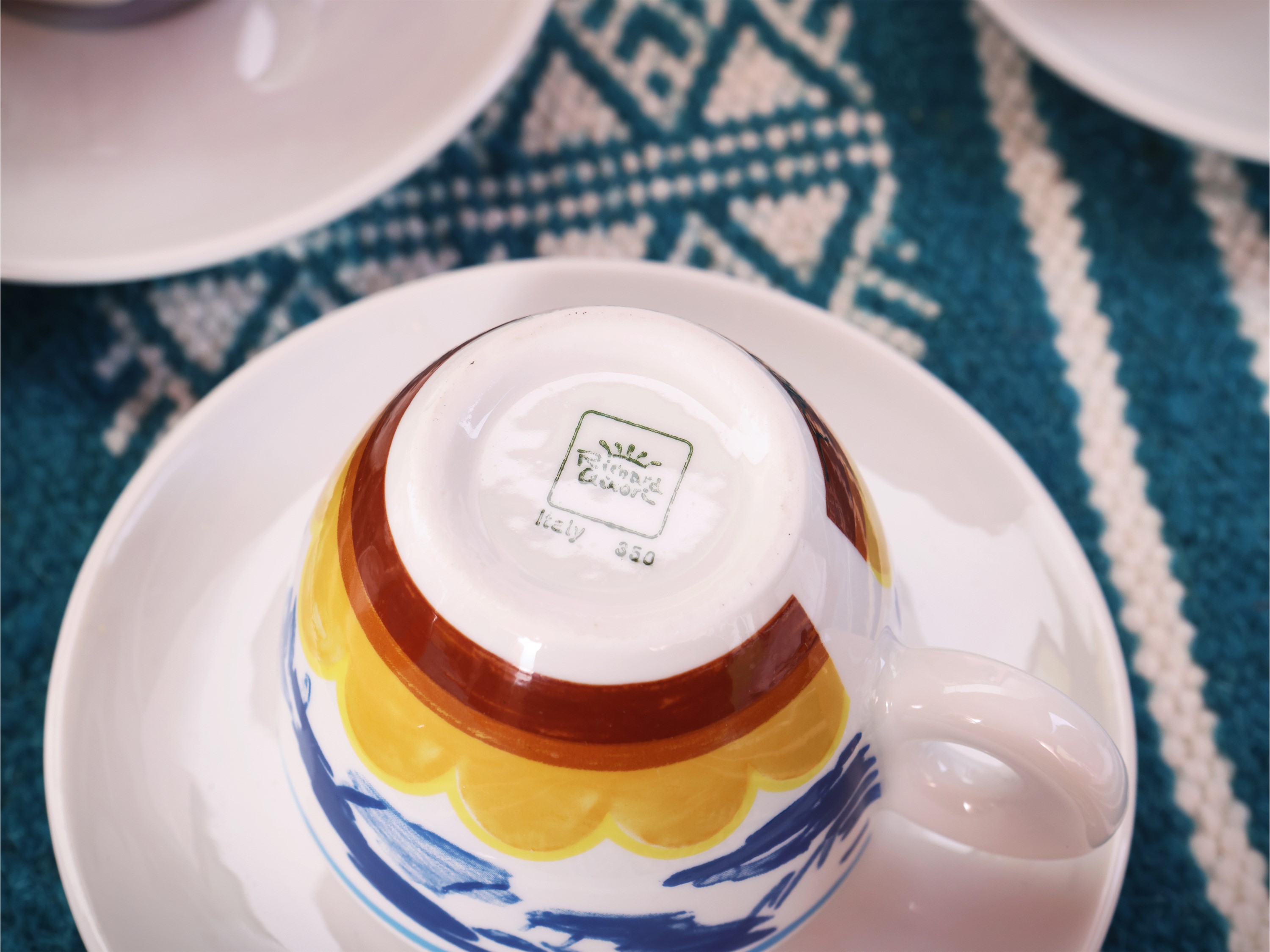Collezione di tazzine da caffè in porcellana (serie Richard Ginori per Jilly; Paloma Picasso per ...