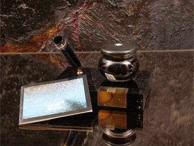 Montblanc, Set da scrivania con portapenne e flacone di inchiostro