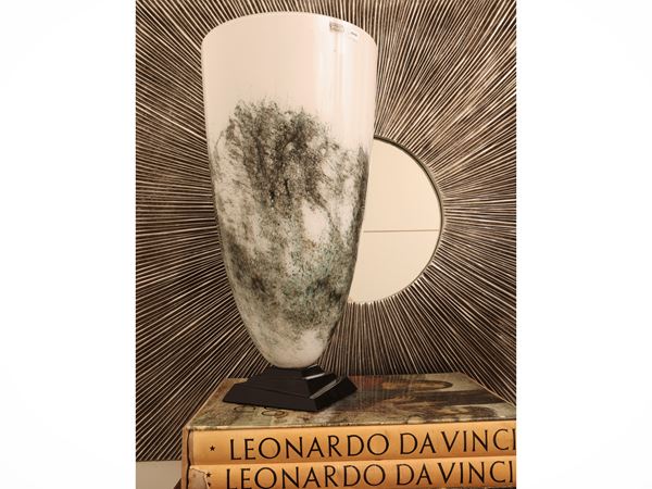 Vaso in vetro lattimo, Seguso