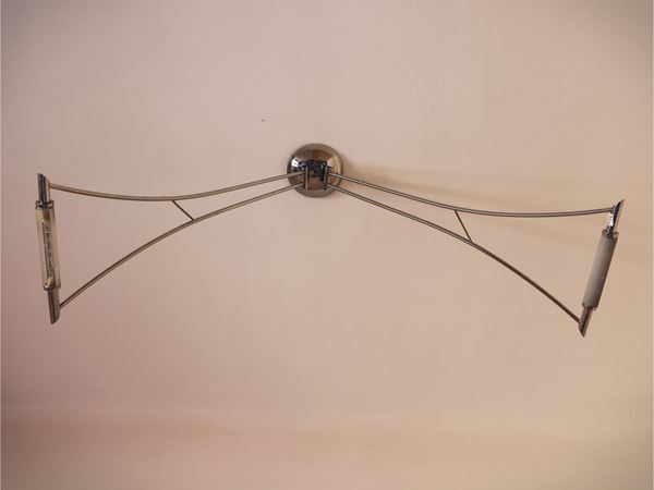 Due lampadari in acciaio cromato