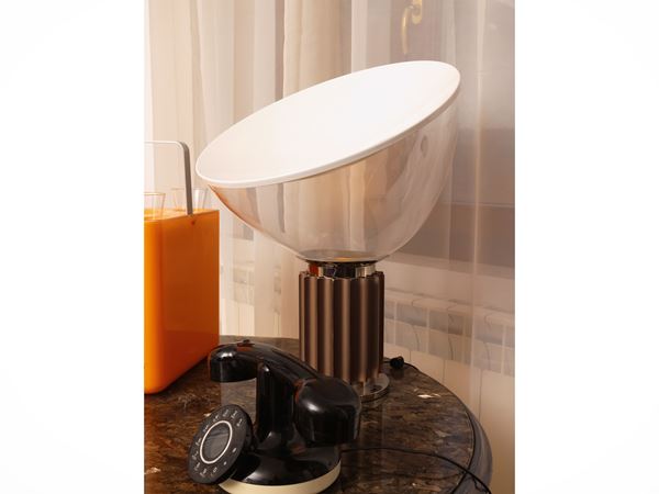 Taccia Small table lamp, Achille and Piergiacomo Castiglioni for Flos