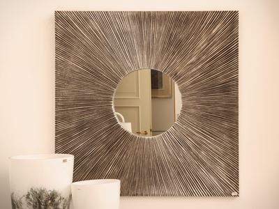 Specchio a raggiera di gusto moderno, cm 80x80