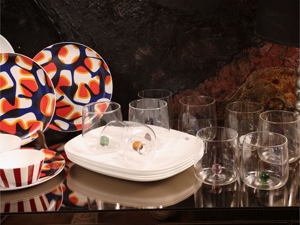Set da tavola di gusto moderno