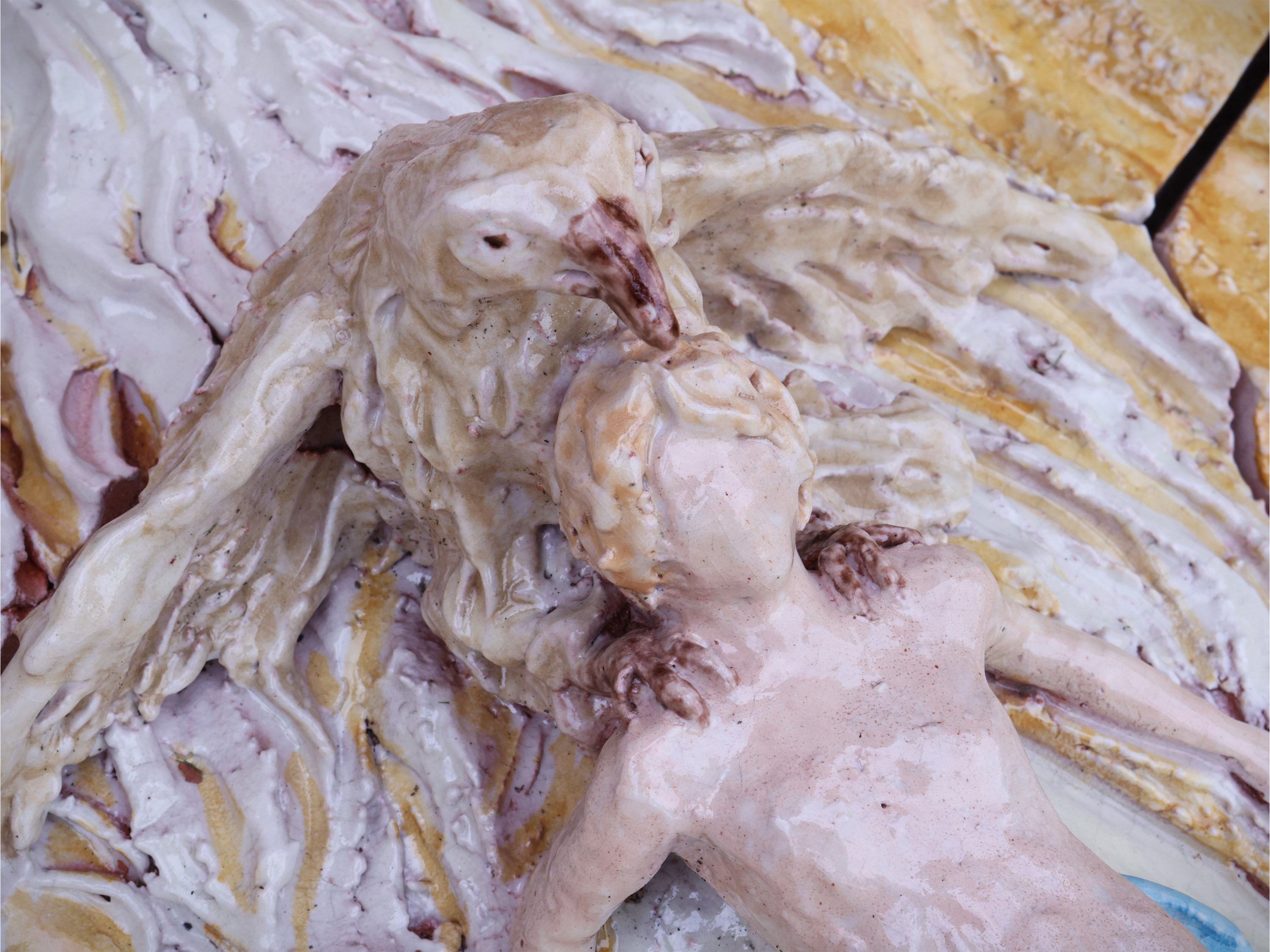 Rolando Stefanacci - Composizione allegorica in ceramica invetriata