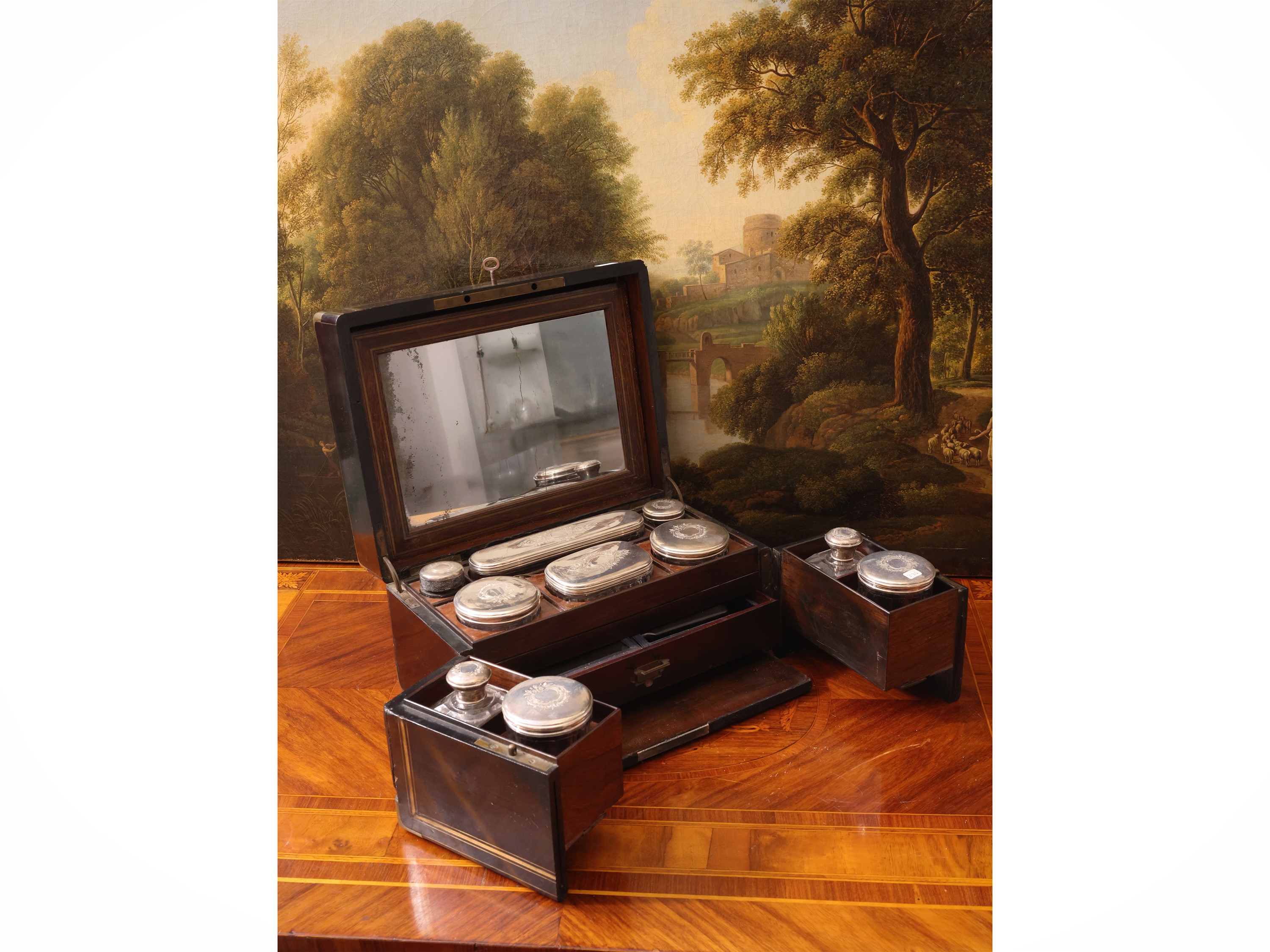 Necessaire da viaggio, legno ebanizzato, metà XIX secolo