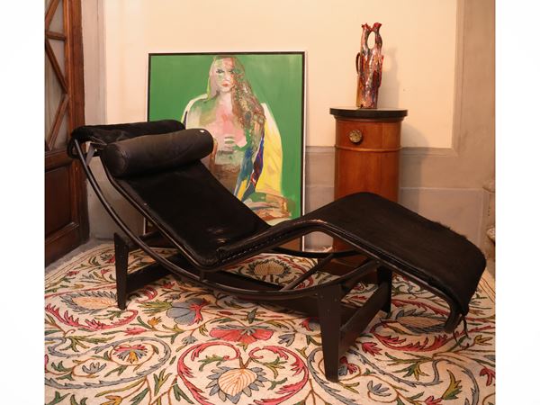 LC4 chaise longue produced by Cassina