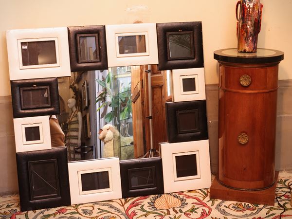 Modern style mirror