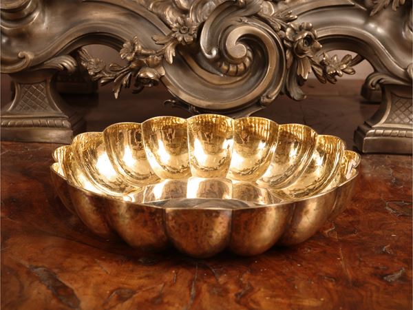 Silver centerpiece basket