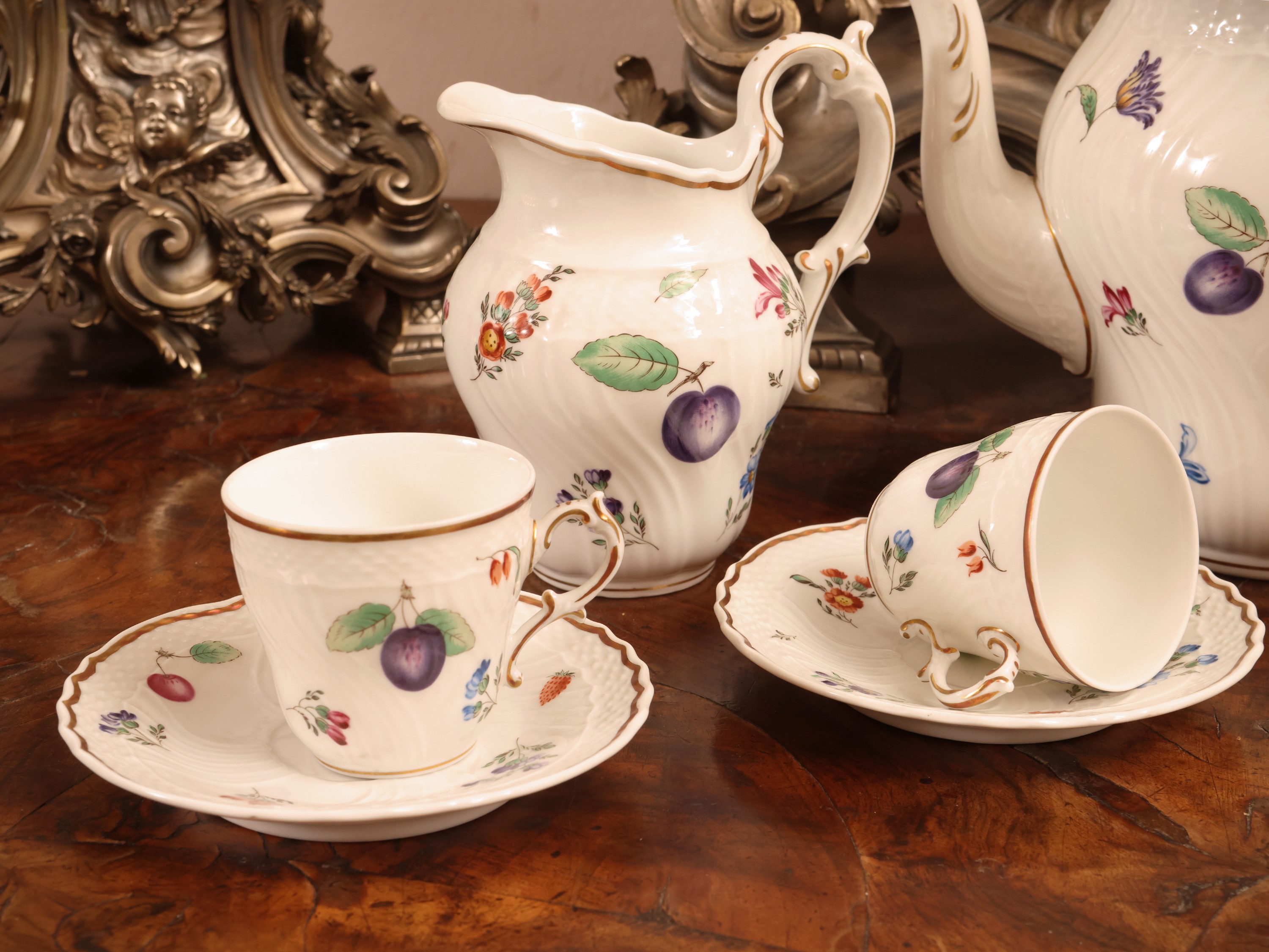 Richard Ginori, Servizio da caffè in porcellana con decoro Italian Fruits