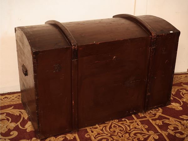 Soft wood travel trunk