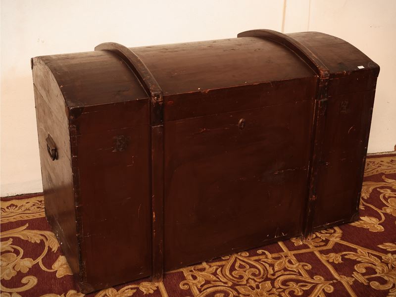 Baule da viaggio in legno tenero, prima metà del XIX secolo