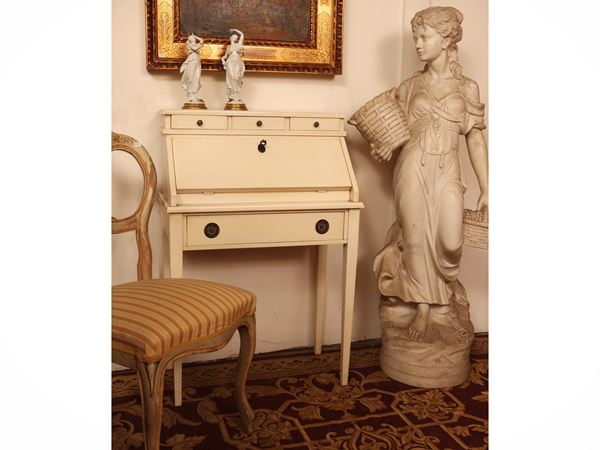 Small folding desk in white lacquered wood
