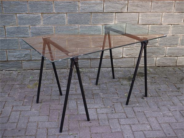 Modern style study table