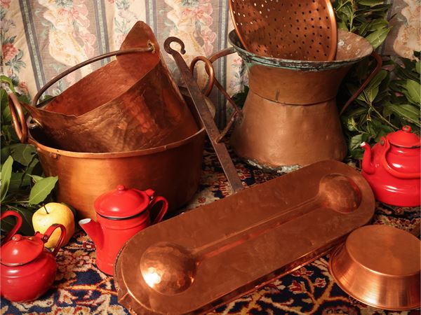 Lot of copper accessories