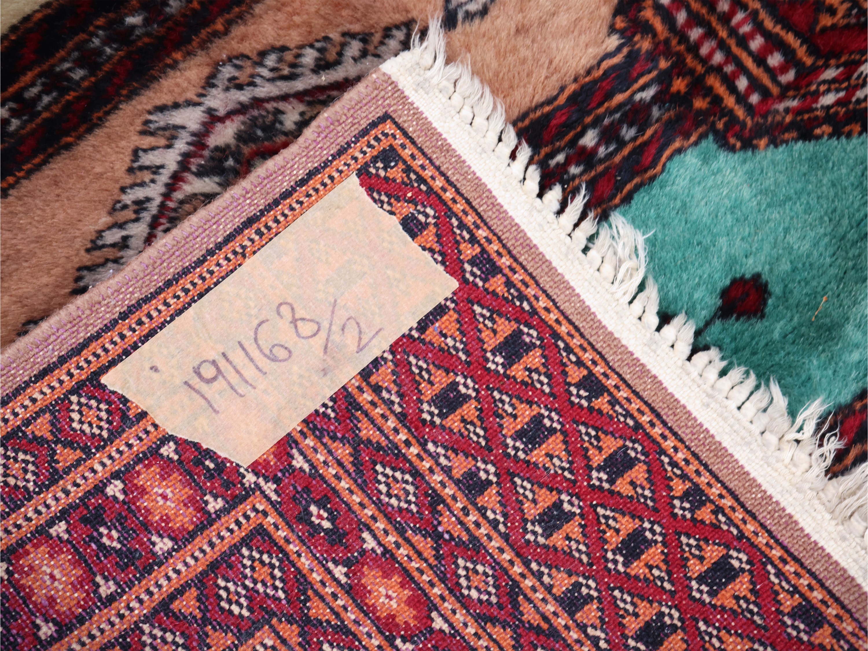 Tappeti persiani da galleria, coppia con medaglioni multicolori e medaglioni azzurro-arancio