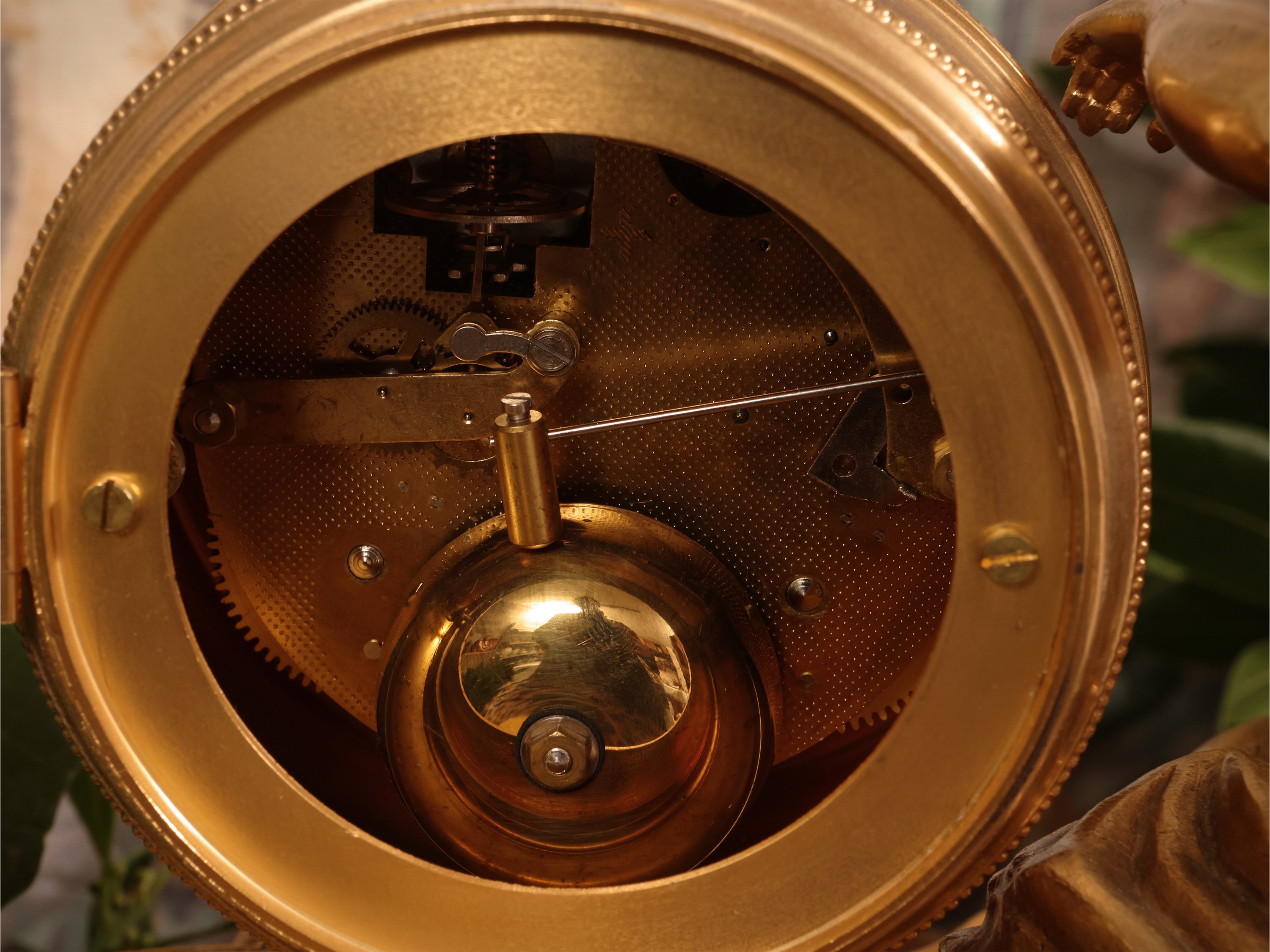 Orologio da tavolo, stile ottocentesco, metallo dorato